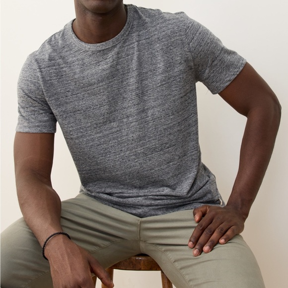 Marine Layer Other - Marine Layer Signature Crew Tee in Dark Heather Gray Size Medium